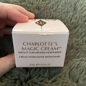 Charlotte Tilbury Magic Cream Moisturizer - Cream